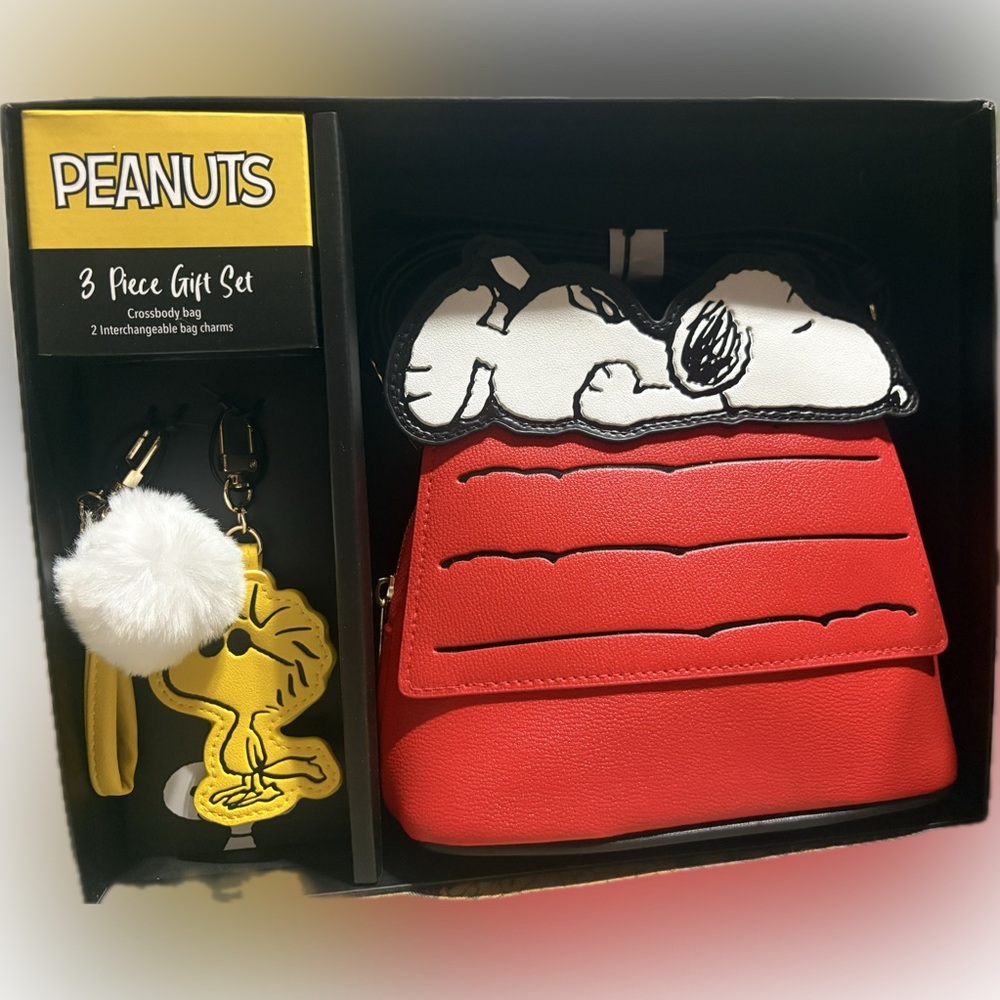 Peanuts Snoopy Crossbody Set